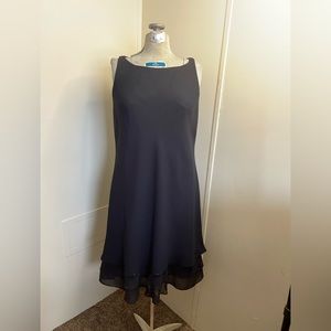 Jones Wear Black Sleeveless Ruffle Dress w/Beaded Hem Women’s 14